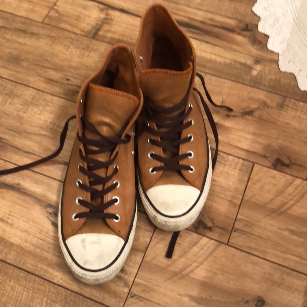 Converse brown leather